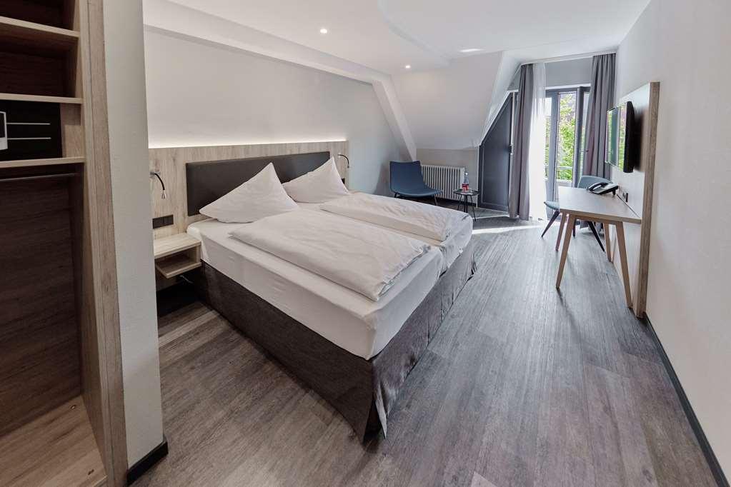 Hotel Zum Roten Baeren Freiburg Rum bild